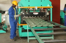 Versatile Premium Tile Profiled Sheets Roll Forming Machine