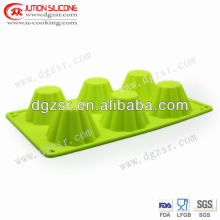 2013 nice design pliable silicone pumpkin cake mold