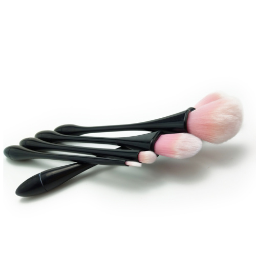 Set de pinceles de maquillaje negro y rosa de 5 piezas