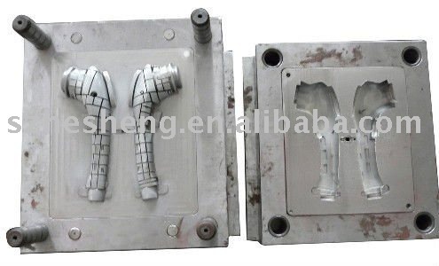 high quality daily necessities mould at he hong mould
