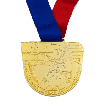 Médaille de championnats du karaté du monde