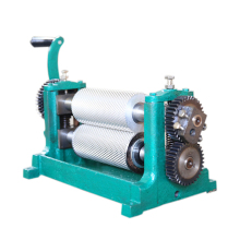 5.4mm Cell Size Manual Electric Beeswax Foundation Machine Wax Sheets Comb Foundation Roller Mill