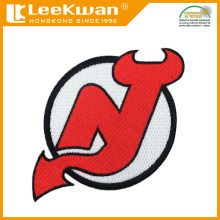 High quality heat-cut embroidered patch