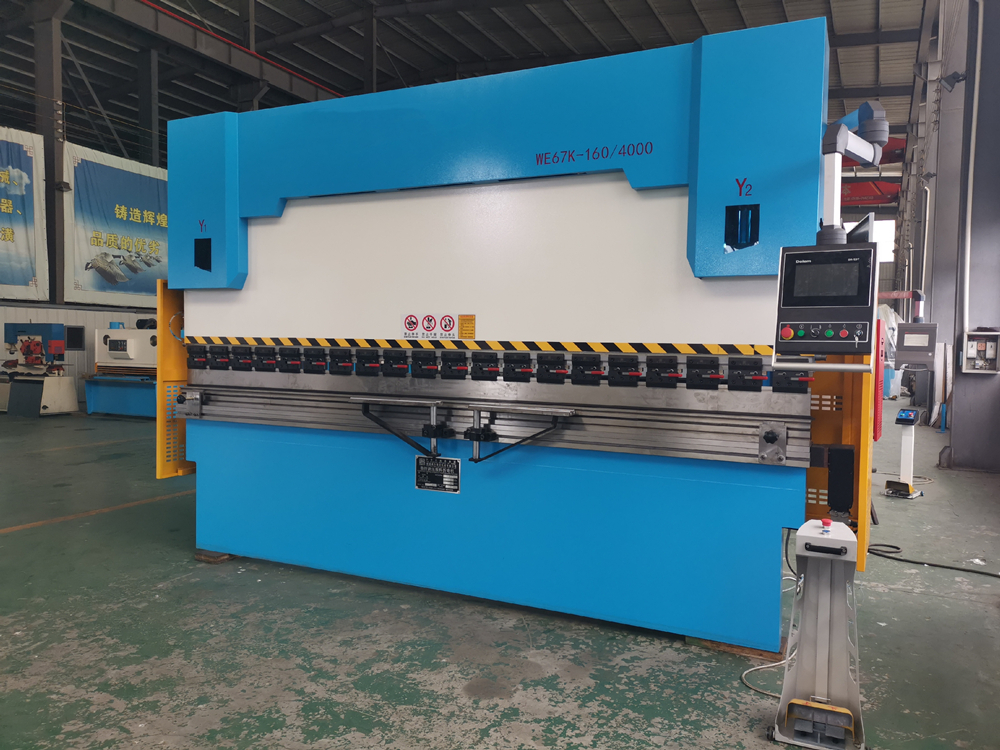 FLM-250T/2500 CNC Press Brake