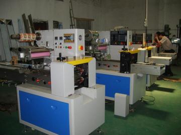 Bread Plastic bag flow pakaging machine