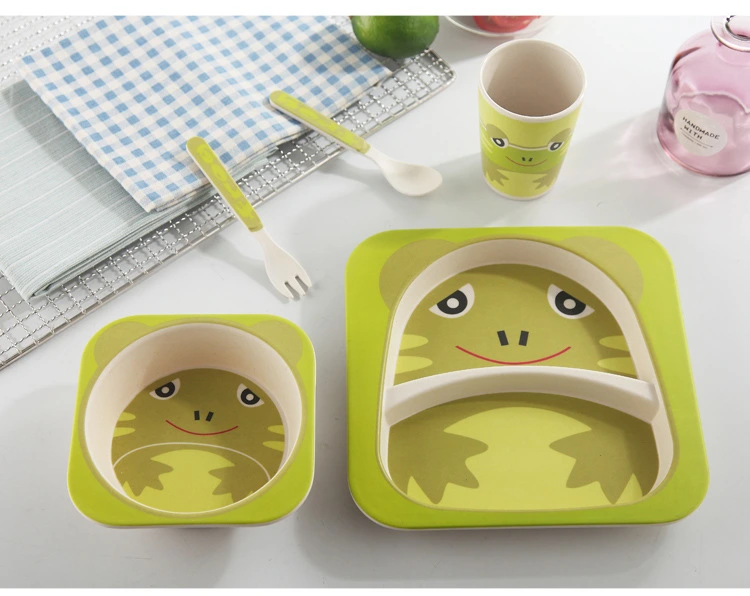 Children Tableware with Frog Design