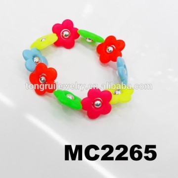 2014 lucky kids resin flower elastic bracelet kids bracelet