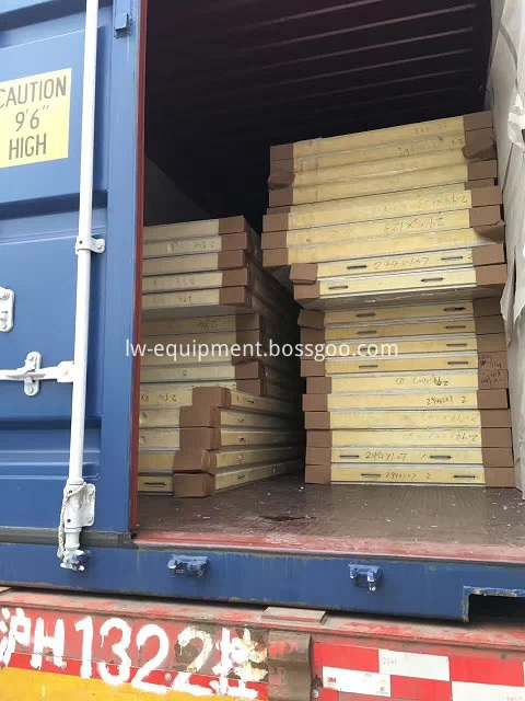 Cold room insulation material