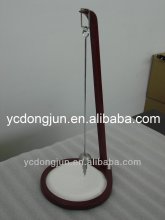 Vertical sand pendulum