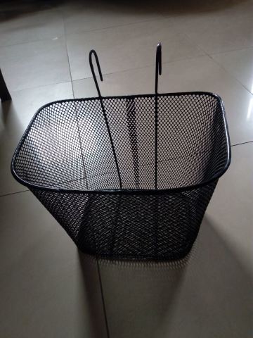 Weave Plastic Basket