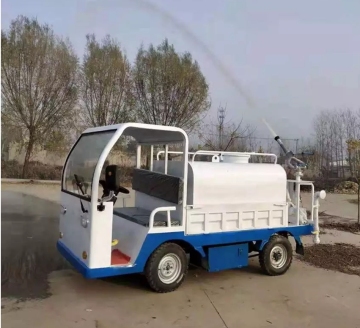 New energy spraying vehicle