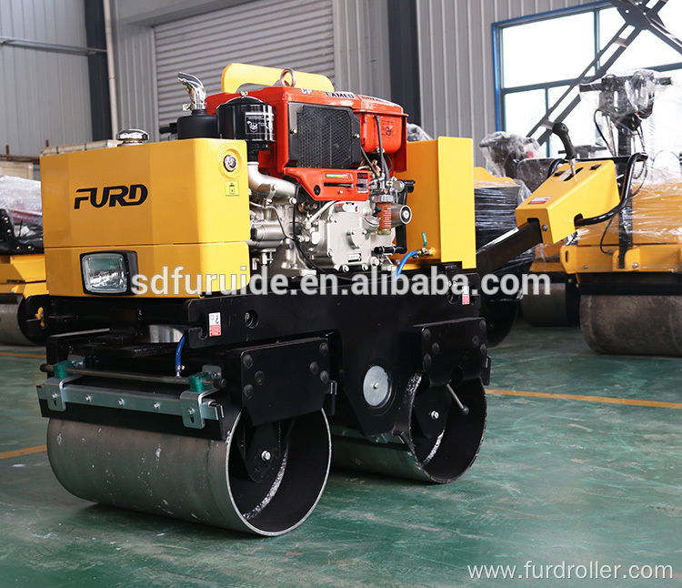 Water-cooled diesel Hydraulic Handheld Vibratory Roller (FYL-800CS)