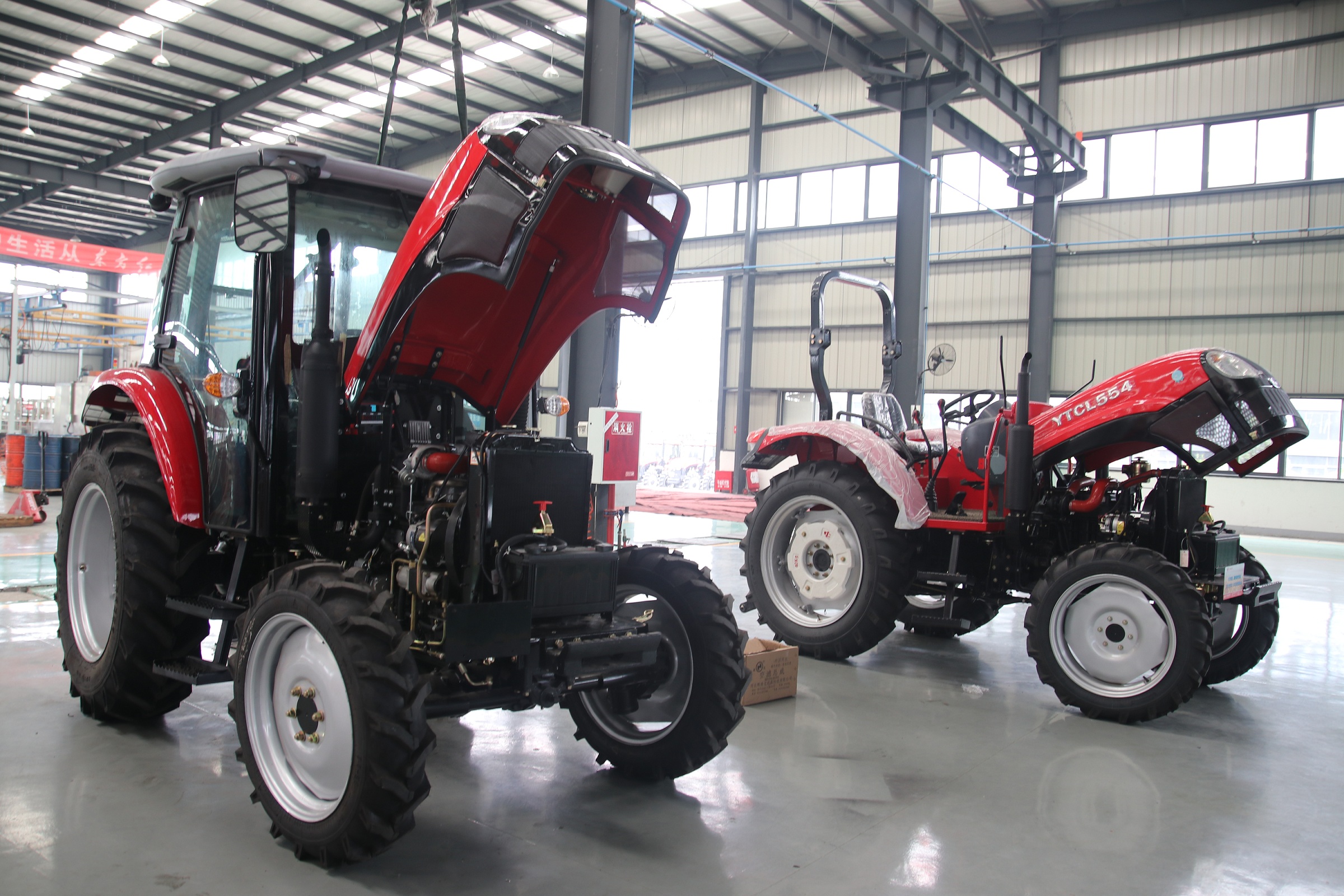 Farm tractor tractors