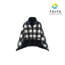 Black and white checker pattern Felt blanket