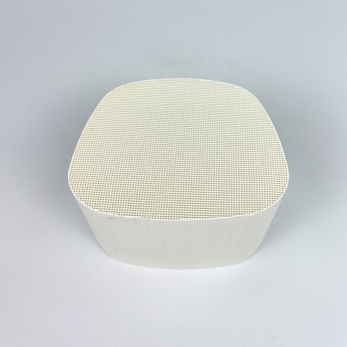 Euro 6 SCR Ceramic Catalyst Catalyst Converter Auto Honeycomb Ceramic Catalyst Substrate Supplier