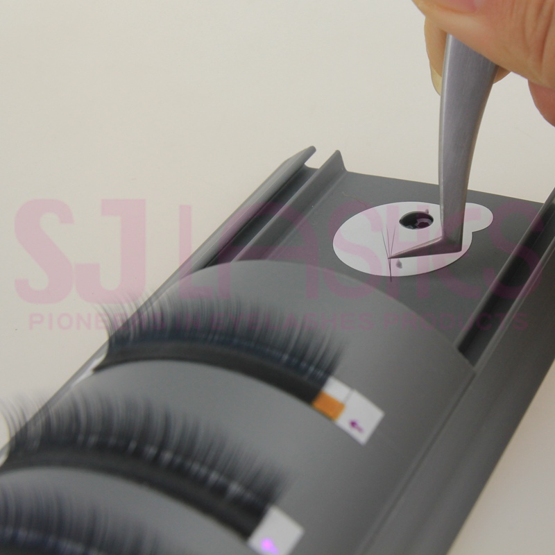 eyelash extension glue Private label korea quality silk mink eyelash extension 0.03 C curl individual lashes
