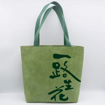 Christmas gift bags bulk