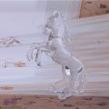 Cheval en verre de cristal décoratif fait à la main