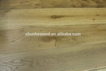 White washed wire-brushed white oak wood flooring timber flooring