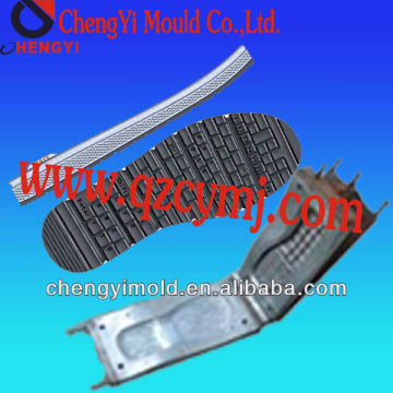 TPR Skateboard shoes mould