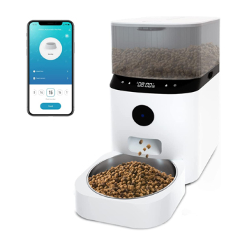 Pet remote control smart feeder