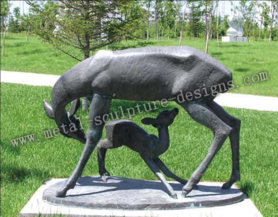 Escultura en cobre animal fundido - venado