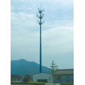 Pólo de telecomunicações da torre de comunicações pintada