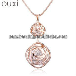 Flower shaped Sweater chain with Austrian crystal