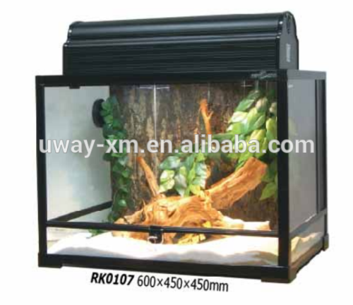 Medium glass reptile habitat