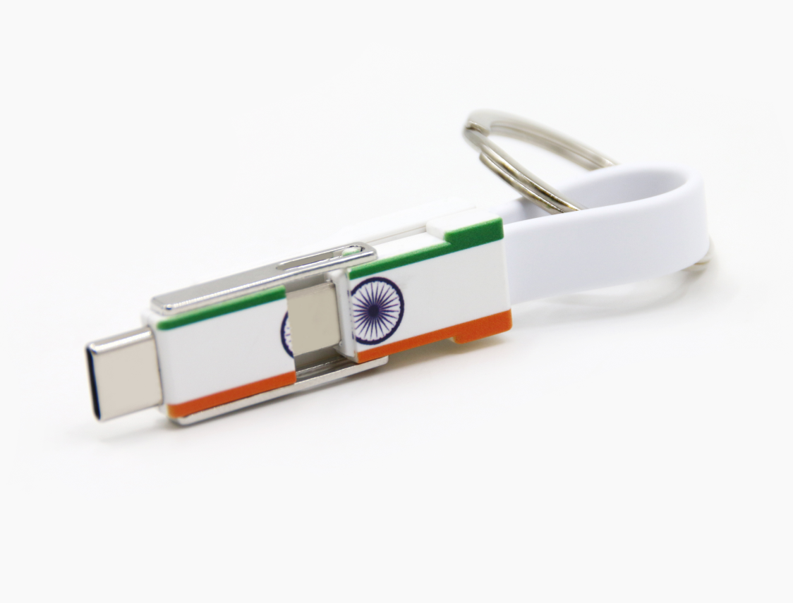 Yijiashishang Hot Selling 3 in 1 Key Chain Magnetic Charging Sync Data Cable 8 Pin Micro USB and Type-C with CE ROHS Certificate and Patent