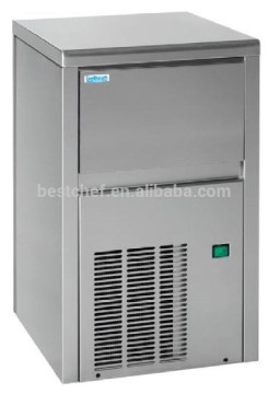 Crushed snow ice machine maker