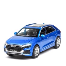 Hotsale 1:32 Scale Q8 SUV Alloy Car Model Toy and Hobby Collection