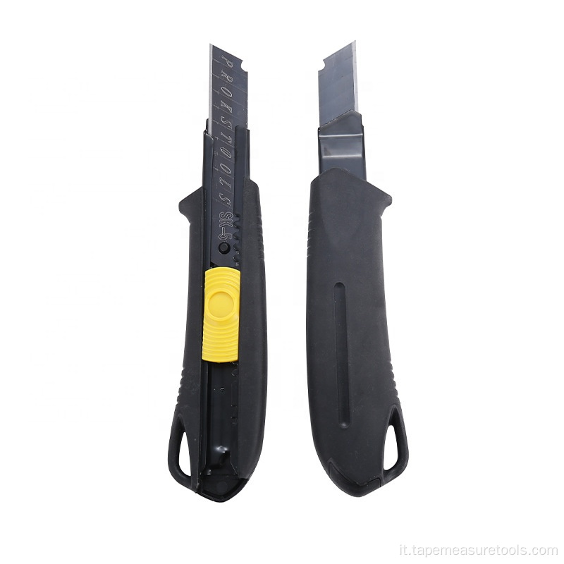 Coltello multifunzionale in gomma nera con lama da 18 mm