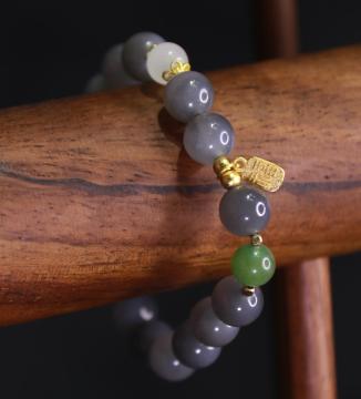 Natural Hetian Jade Elegant Wrist Bangle