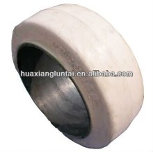 non marking forklift tire press