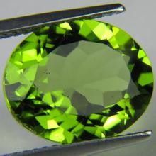 Peridot Oval Natural Loose Gemstones For Peridot Earrings , Pendants 5×7mm