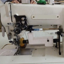Double Needle Picot-Stitch Flatbed Sewing Machine