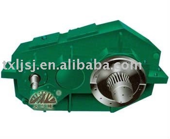 POINT-LINE MESHING GEAR REDUCER