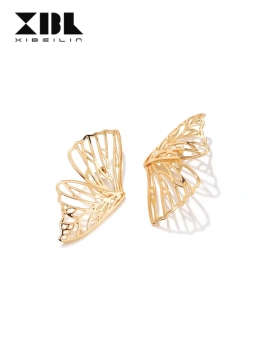 Large butterfly ear stud