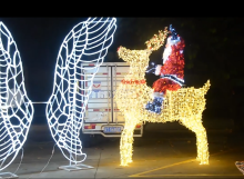 Street Light Ornament White and Pink