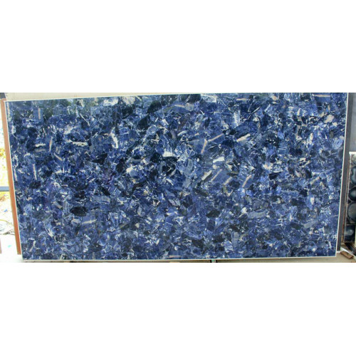 Plaque de sodalite bleue translucide ou non translucide