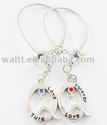 Q Metal Key chains, Q Shape Key chains, Q Keychains