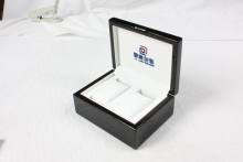 Watch boxes can be customized