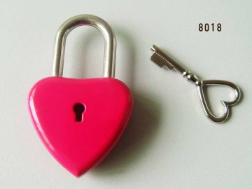 High Quality Customized Decorative Heart Padlocks