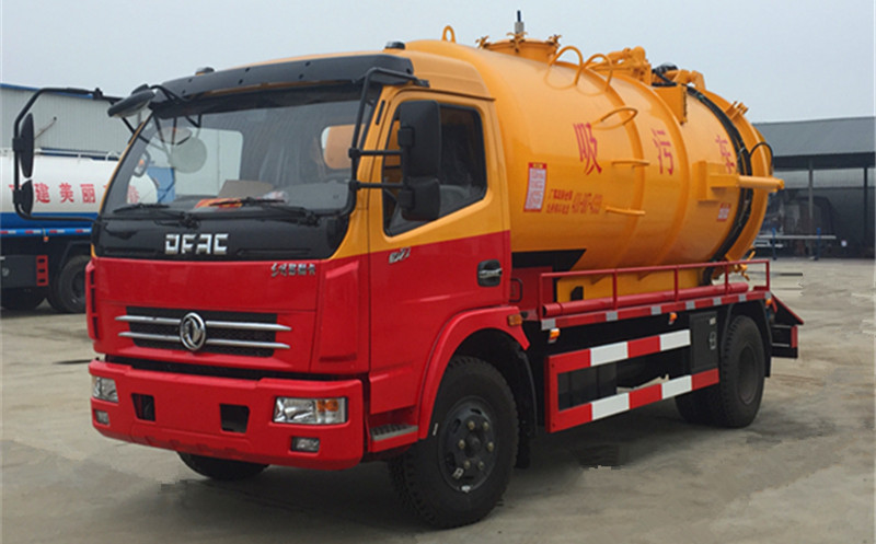 sewage suction truck