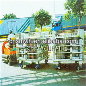 Moveable warehouse wire mesh container