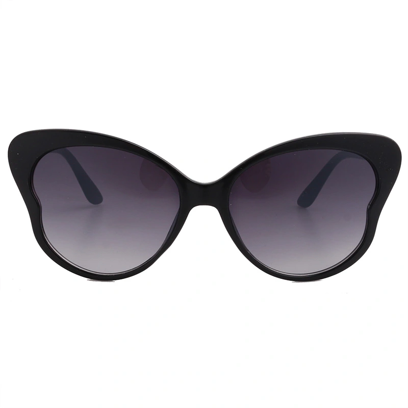 2020 Black Butterfly Shape Graduated Smoke Fashion Sunglasses