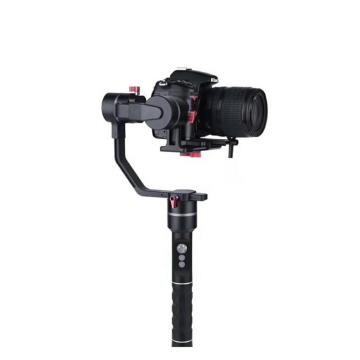 High-precision video camera steadicam