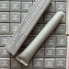 Rhode Lip Gloss: High Shine, Smooth Application – Clear and Tinted Options for Every Occasion