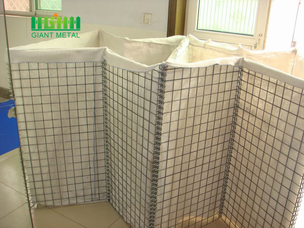 Blast wall barriers exporter